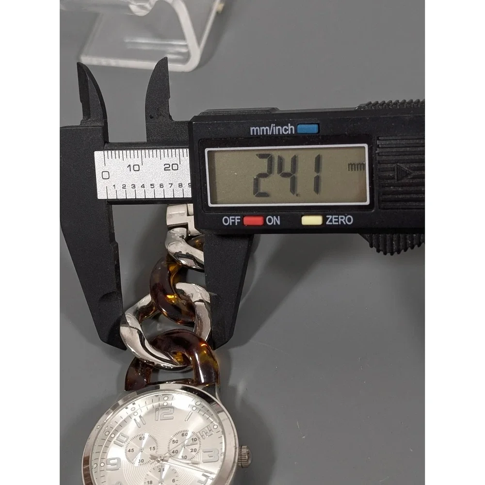 Women's Silver Tone Tortoise Link Watch Oversized Curb Chain Bracelet‎ 7